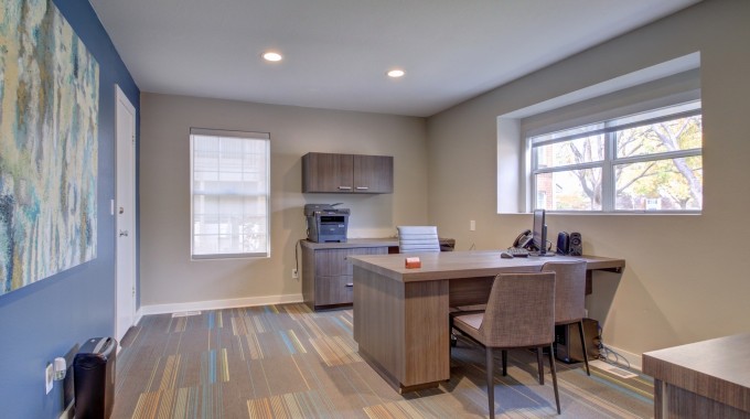 Leasing office desk with computer and printer